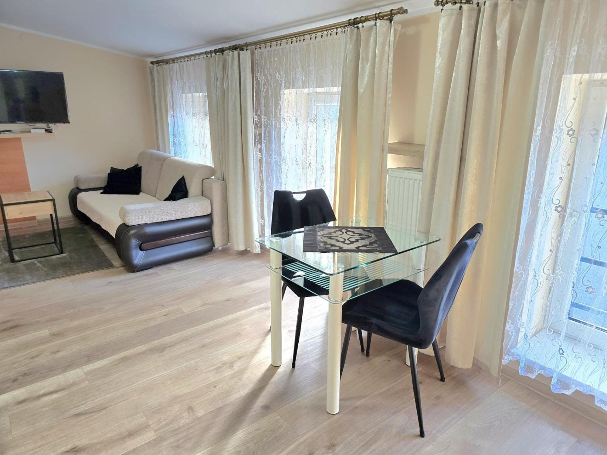 Aparthouse Apartamenty Centrum - In The City Center Near The Train Station Katowice Exterior foto