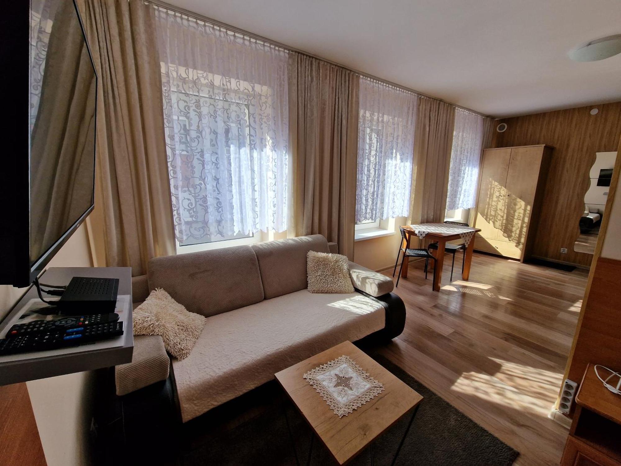 Aparthouse Apartamenty Centrum - In The City Center Near The Train Station Katowice Exterior foto